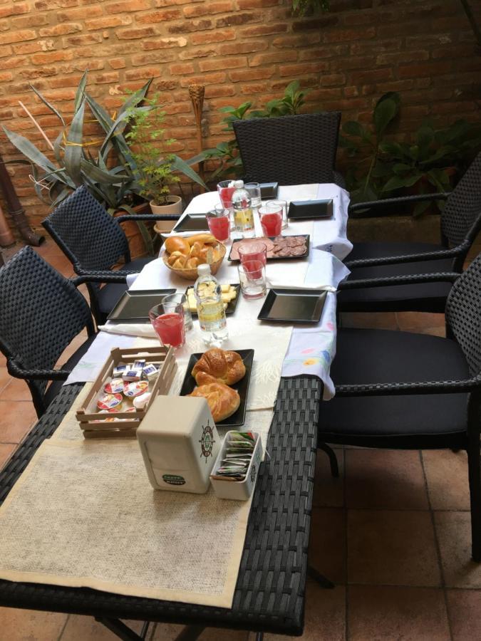 B&B Le Campane فيرّارا المظهر الخارجي الصورة